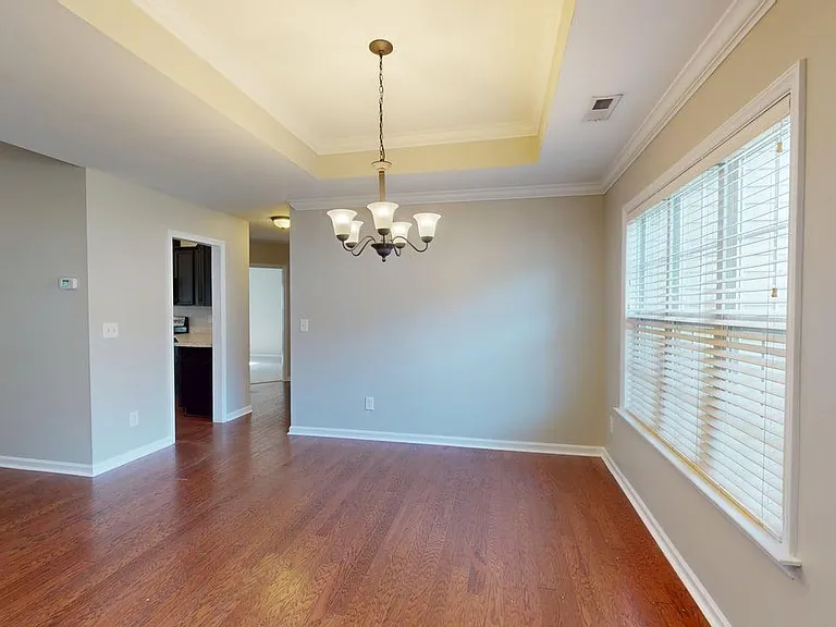 3221 Austin Ave — Photo 3
