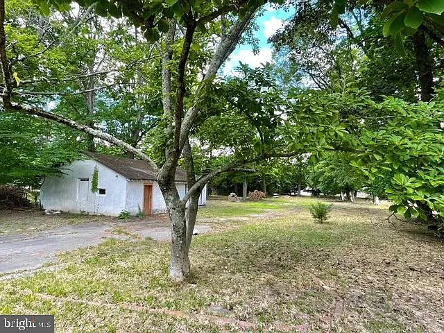 378 Eggerts Crossing Rd — Photo 23