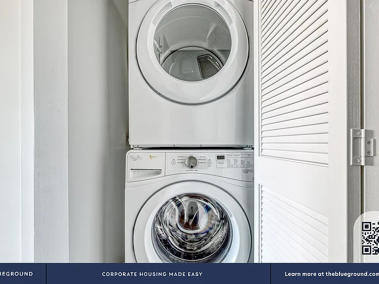 Washer/Dryer in Apartment