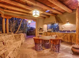 1236 Vallecita Dr, Santa Fe, NM 87501