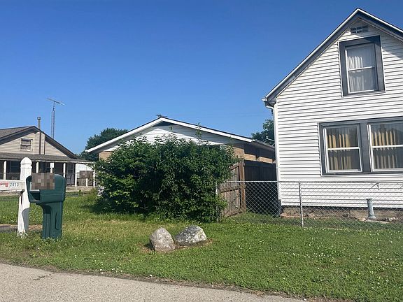 2nd image of 2413 Guernsey Dell Ave
