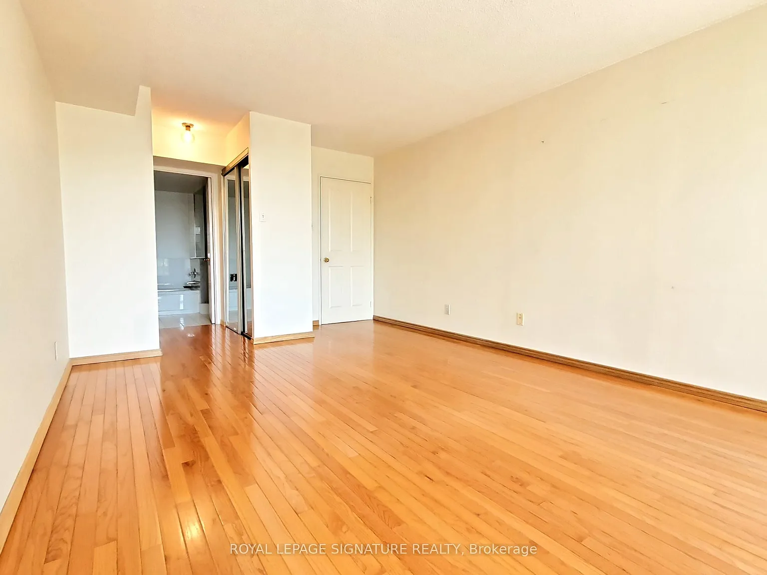 3 bed, $2,800 — Photo 3