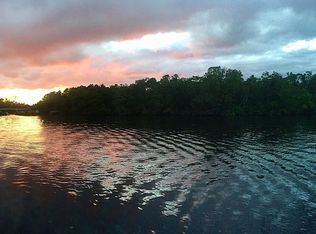 4117 Cape Landing Rd, Castle Hayne, NC 28429