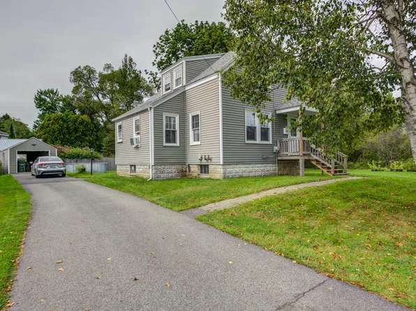 18 Fairlawn Avenue, Westbrook, ME 04092