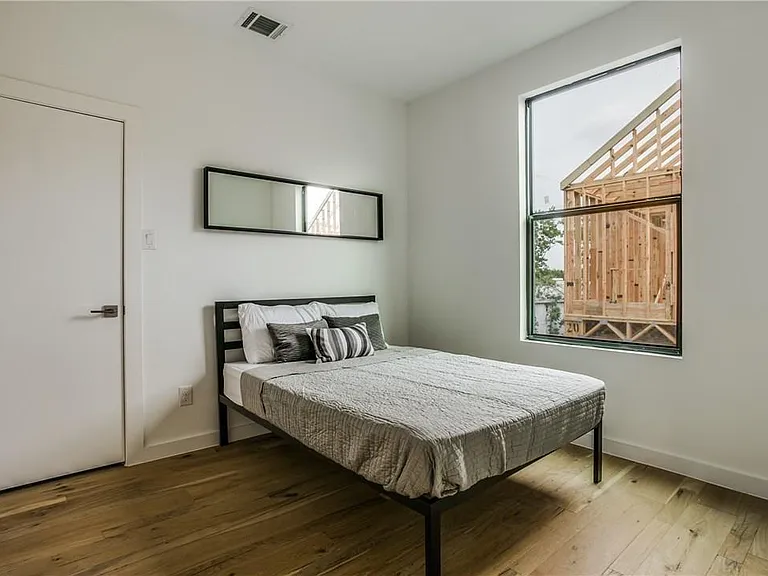 2627 Kimsey Dr #102 — Photo 4