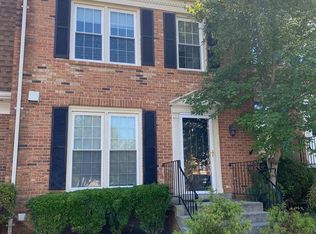 12092 Stallion Ct, Woodbridge, VA 22192