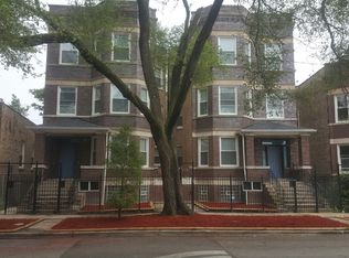 4240 W Adams St APT 1, Chicago, IL 60624