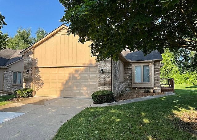 1st image of 35203 Knollwood Ln #1