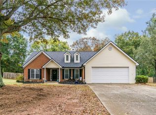 6325 N Glen Dr, Cumming, GA 30028