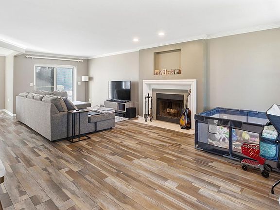 5th image of 1178 McKinley Ct