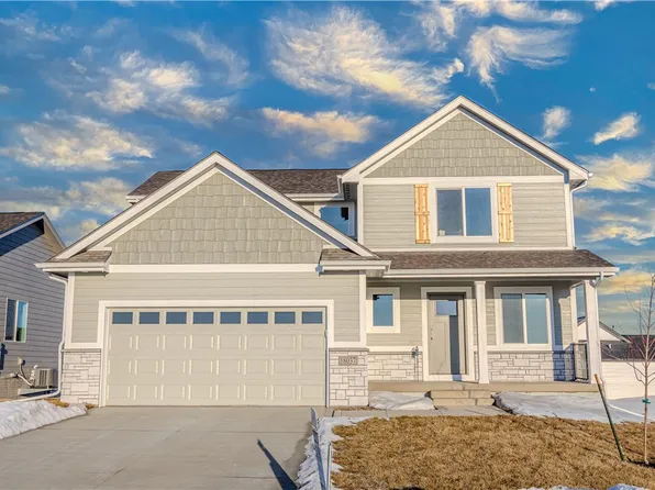 18037 Alpine Dr, Clive, IA 50325