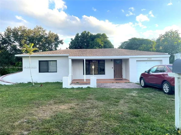 300 NW 146th St, Miami, FL 33168