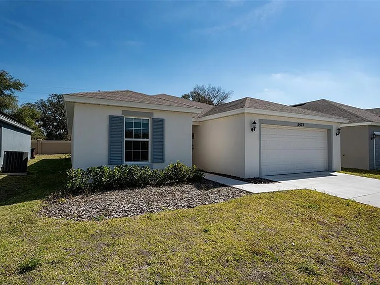 3473 Yarian Dr — Photo 4
