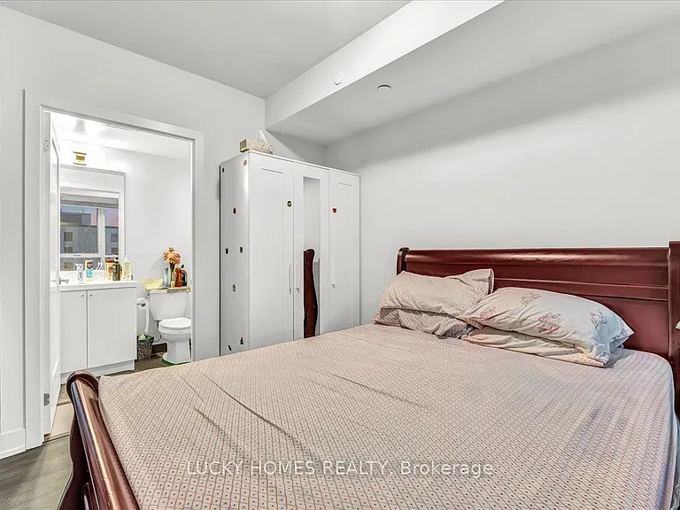 2550 Simcoe St N #317 — Photo 26