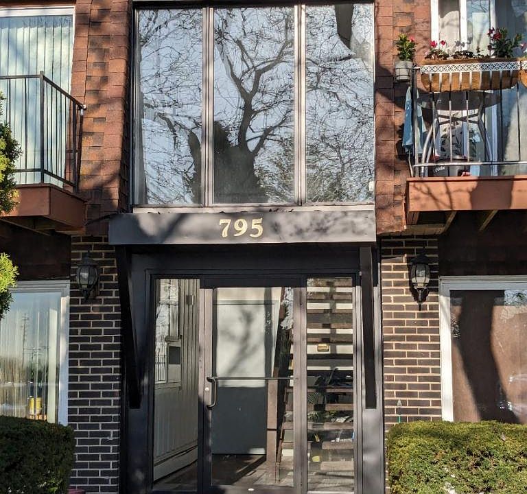 1st image of 795 Grove Dr #2046