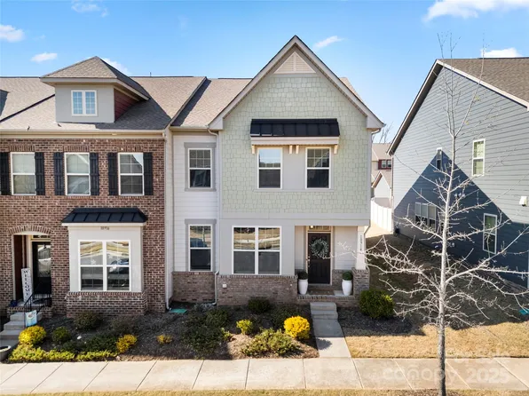 10914 Zac Hill Rd, Davidson, NC 28036