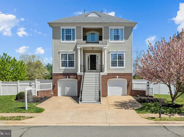 9205 Haines Dr, Lorton, VA 22079