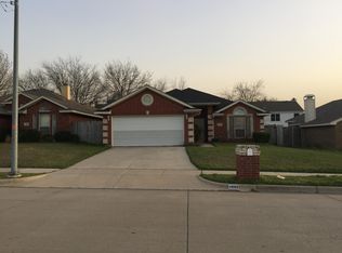 4652 Prewett Rd, Fort Worth, TX 76137
