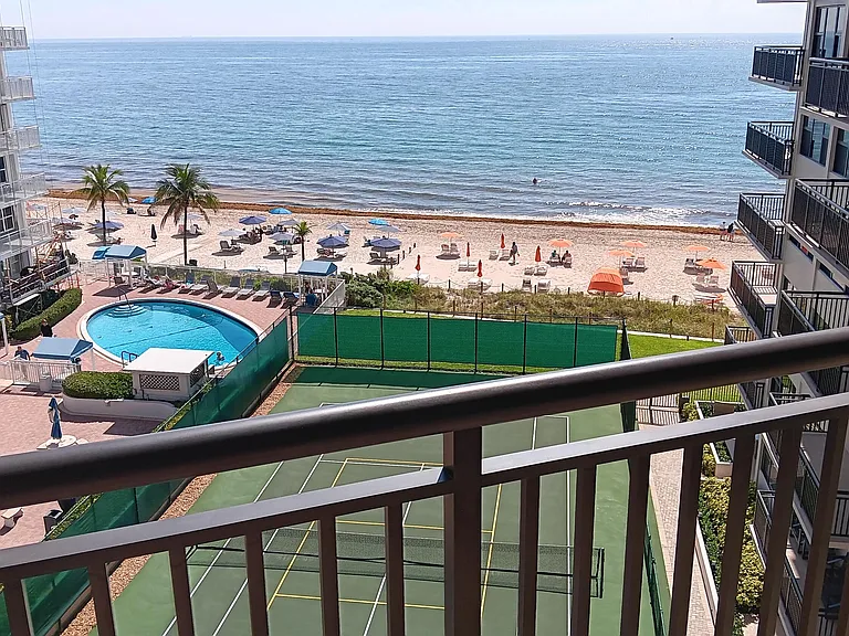 3800 Galt Ocean Dr #601 — Photo 2