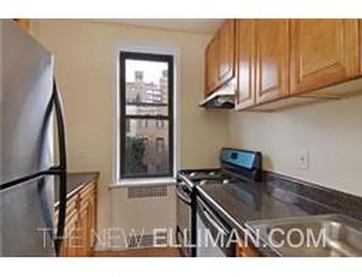 Rented by Douglas Elliman | media 21