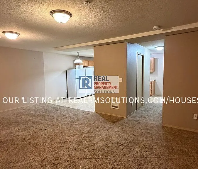 931 NE 81st Ave #4 — Photo 7