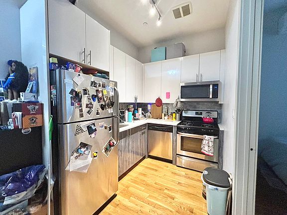 4th image of 303 Malcolm X Blvd #1A