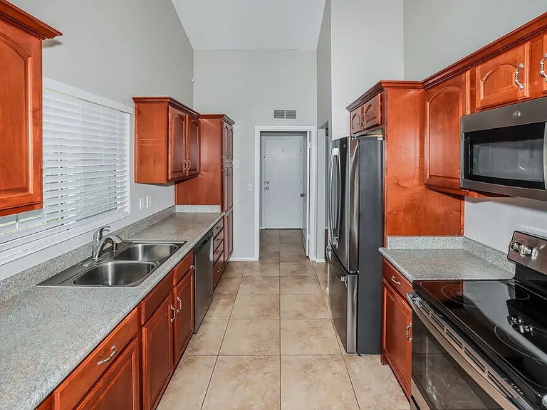 4814 W McRae Way — Photo 7