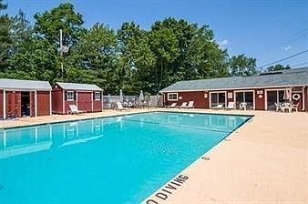 1st image of 80 Fountain Ln APT 4