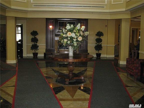 2nd image of 50 Merrick Ave