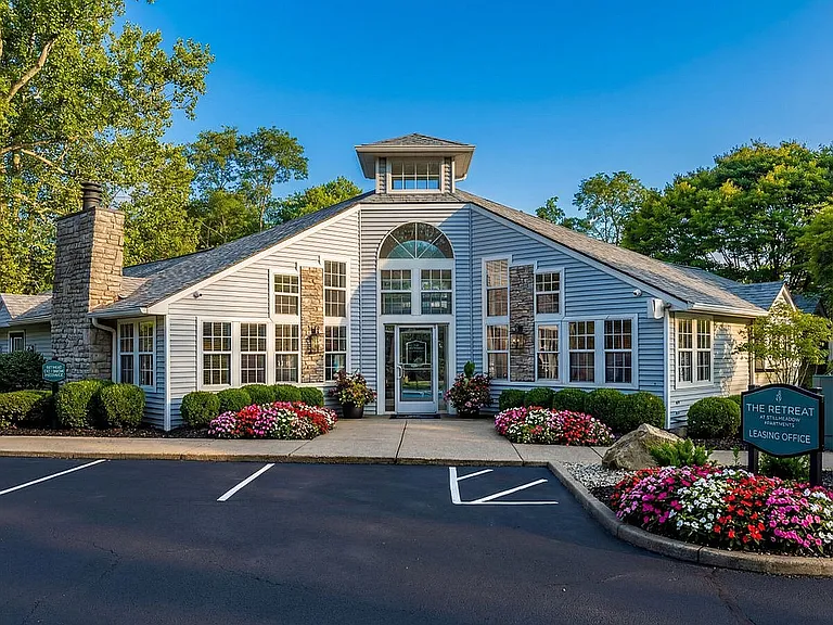 Leasing Office at Retreat at Stillmeadow Apartment