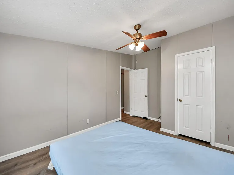 18303 James Rd — Photo 27
