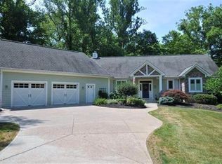 6 Bat Cave Ct, Ryland Heights, KY 41015