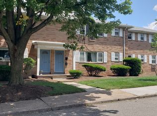 2-31B Virginia Dr, Fair Lawn, NJ 07410