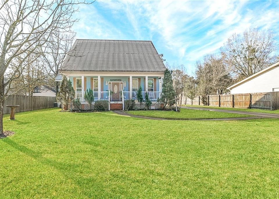 1st image of 703 Covington Point Dr