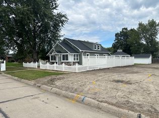 814 W Park St, Albion, NE 68620