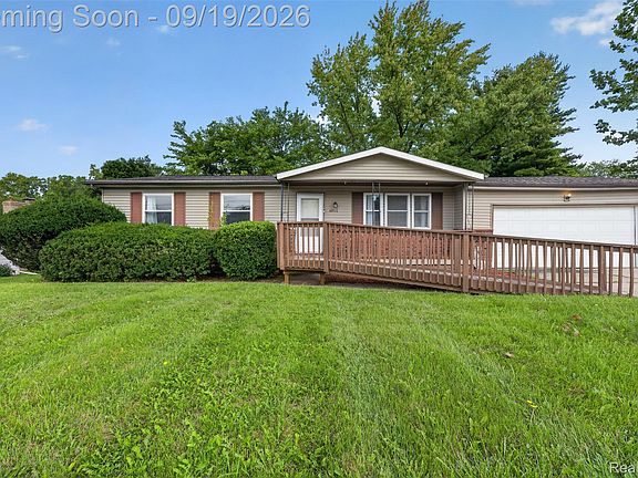 2nd image of 4064 Sheraton Dr