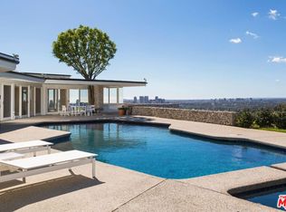 1174 N Hillcrest Rd, Beverly Hills, CA 90210