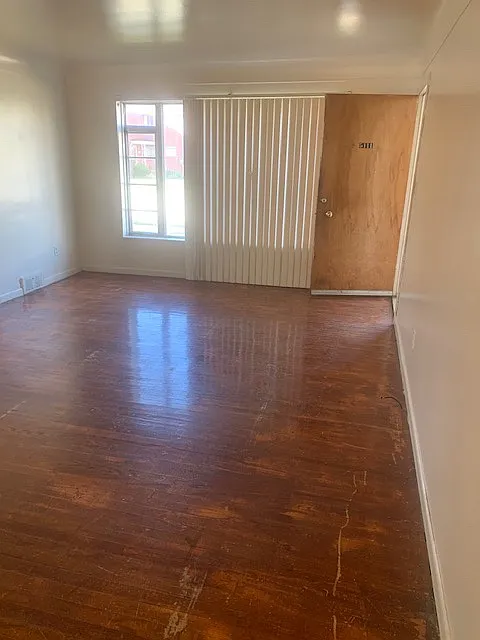 15300 Miller St — Photo 2