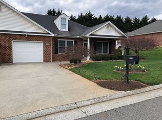 1040 Doulton Cir, Lynchburg, VA 24503