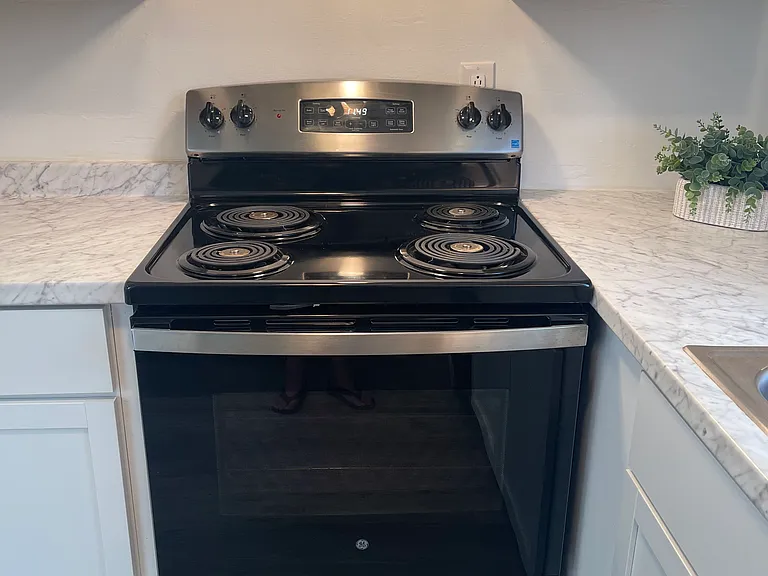 4121 Victoria Way — Photo 8