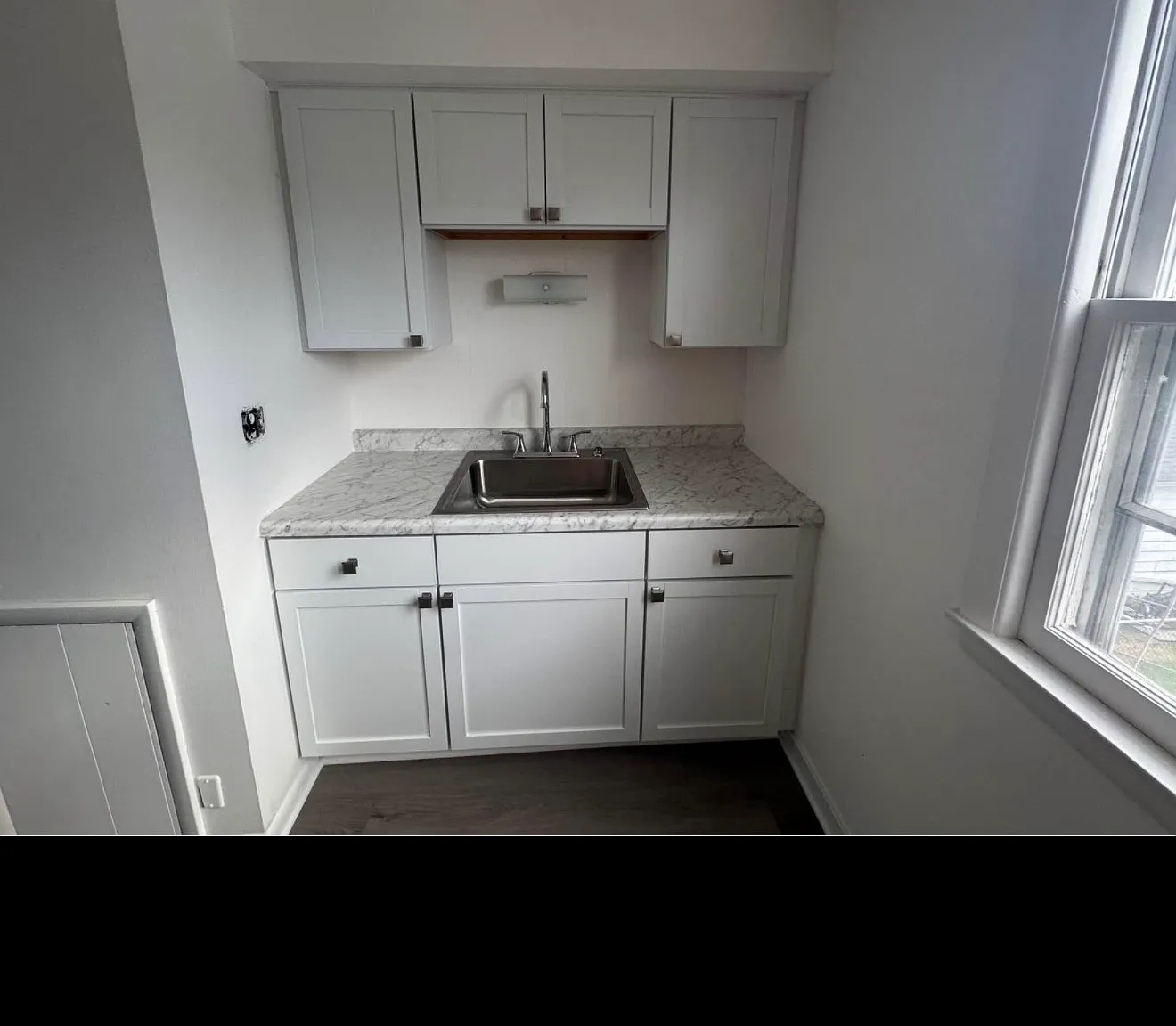 2 bed, 800 sqft, $1,400 — Photo 2
