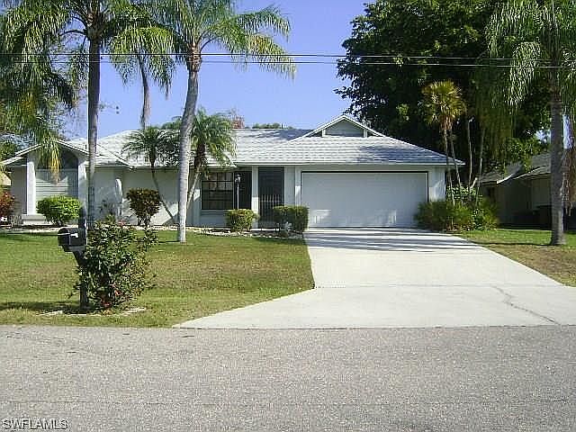 1st image of 409 SW 52nd St