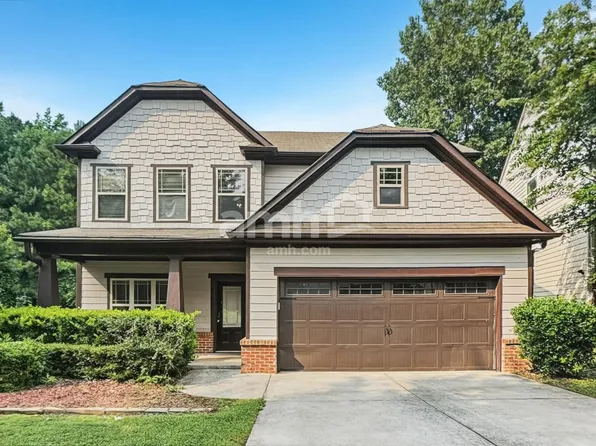 1821 Stoney Chase Dr, Lawrenceville, GA 30044