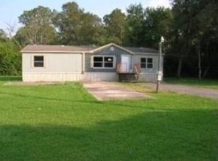 3355 River Crest Ln, Sealy, TX 77474