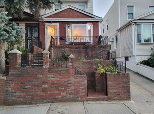 15008 Grand Central Pkwy, Jamaica, NY 11432
