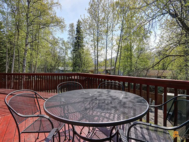 10137 Birch Ln — Photo 37