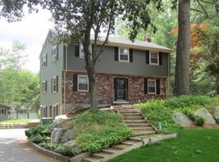 139 Horace Darling Dr, North Attleboro, MA 02760