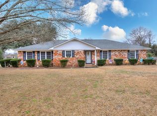 750 Bay Springs Dr, Sumter, SC 29154