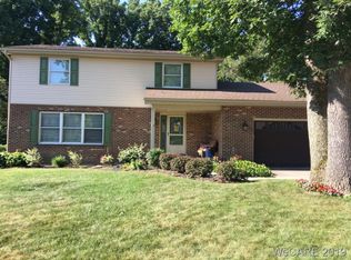 3407 Roundtree St, Lima, OH 45805