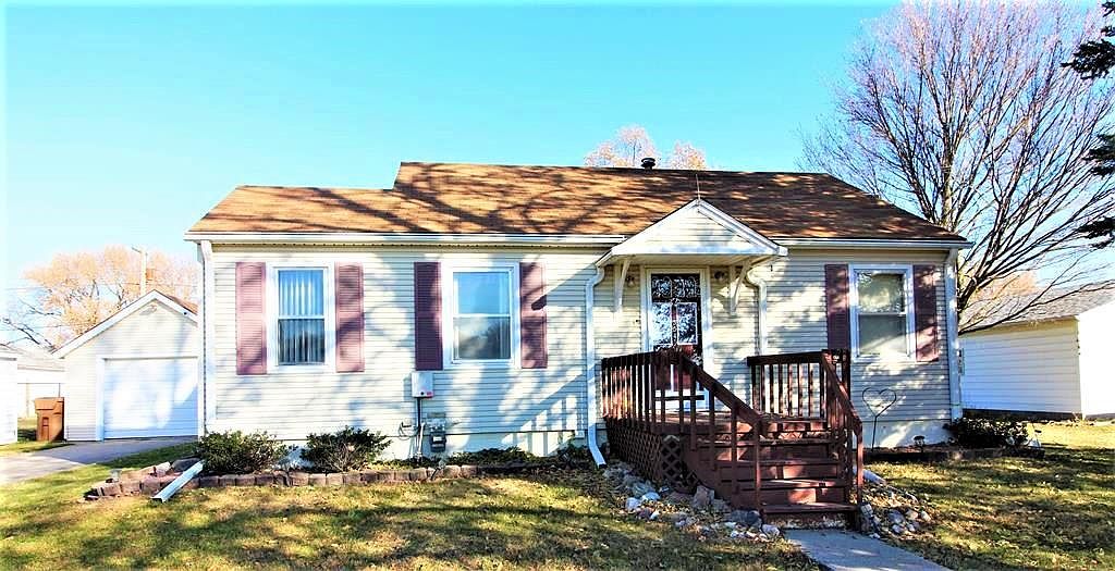 304 3rd St, Lohrville, IA 51453 Zillow